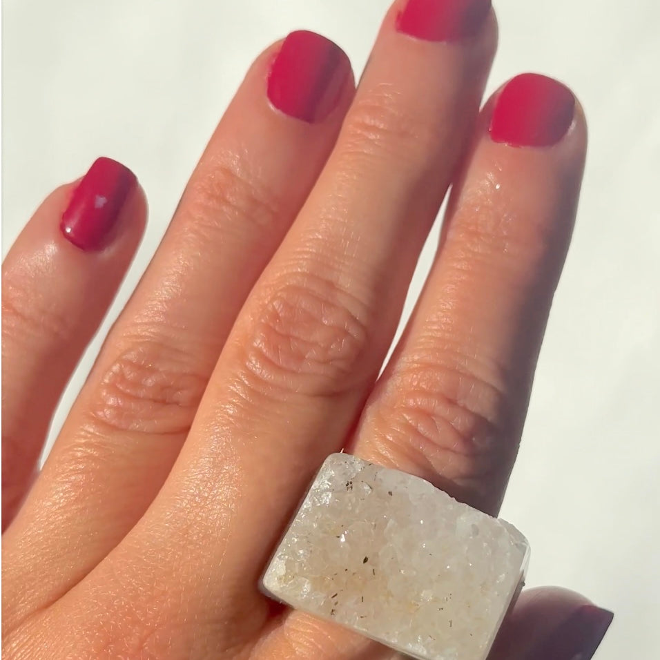 Carved Rock Ring (SIZE 5-8) Light Amethyst, Agate, Quartz