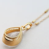 Quartz Dainty Stunner Necklace - Gold