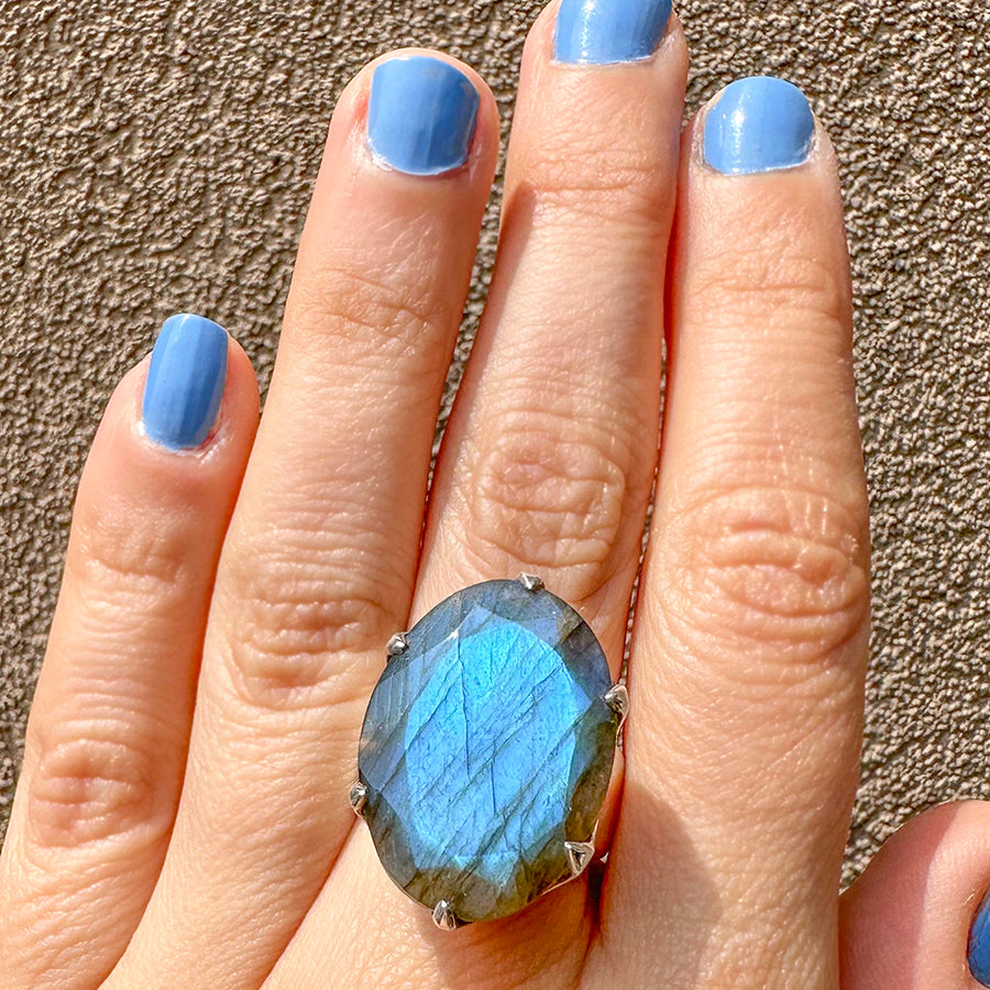 Crown Bezel Labradorite Ring