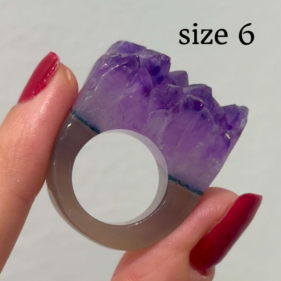 Carved Rock Ring Dark Amethyst (SIZE 5.5-8)