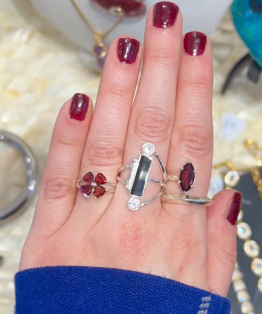 Garnet Clover Ring