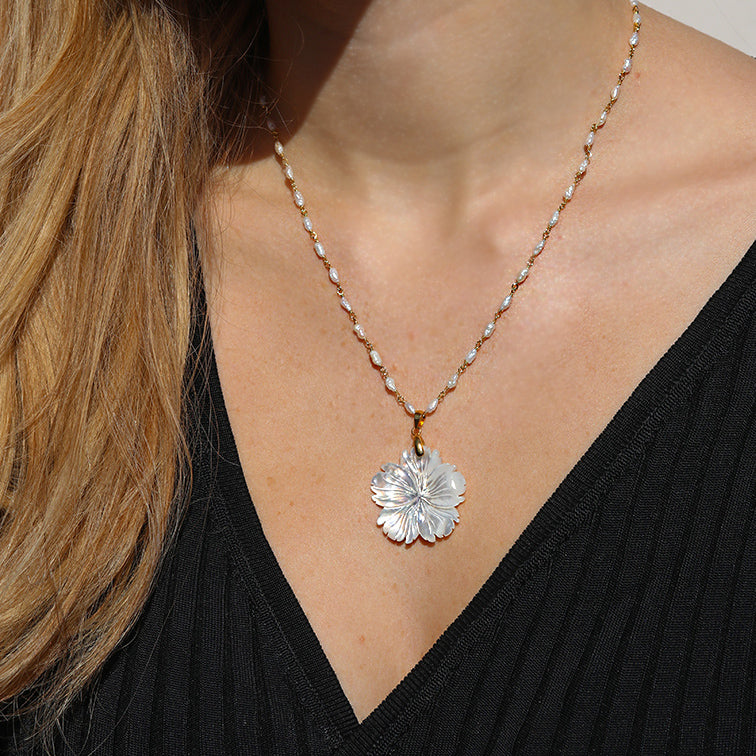 Carved Hibiscus Pearl Necklace