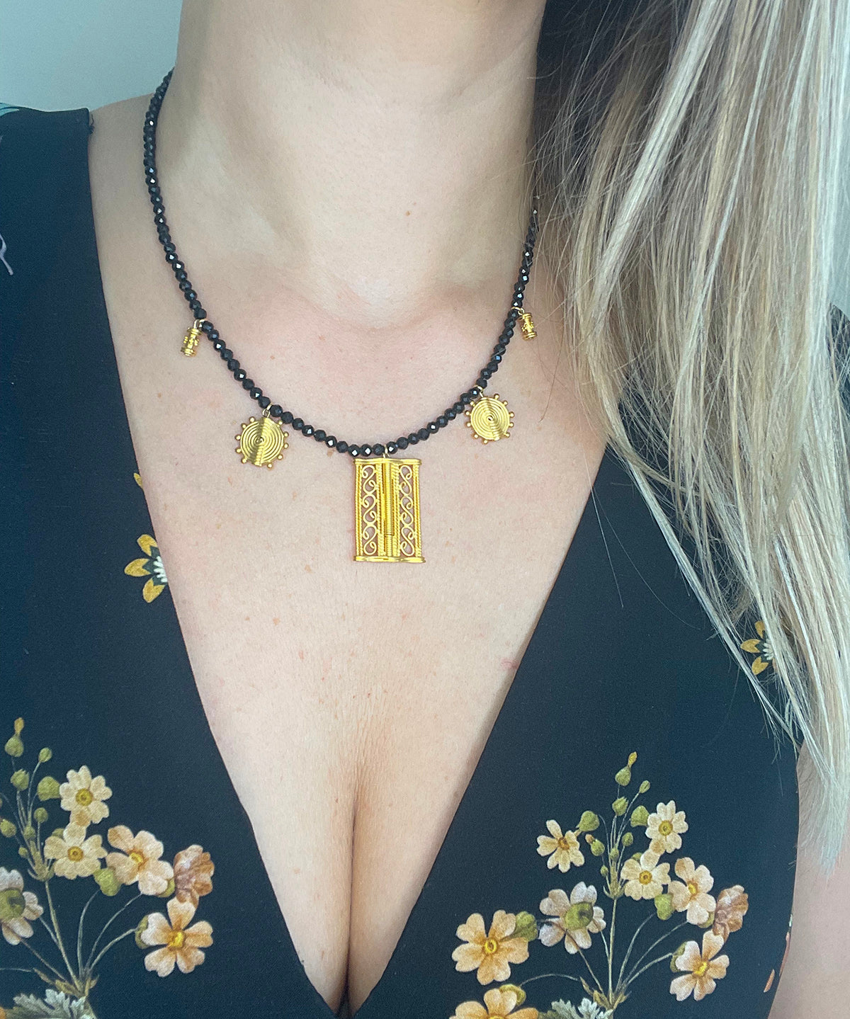 Ornate Onyx Filigree Necklace